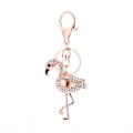 Miniatyrbillede 1 af 5: Flamingo nøgleringe Flamingo Rhinestone nøgleringe Fashion nøgleholder Kunsthåndværk vedhæng Legering nøglering Krystal hængende ornament