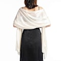 Miniatyrbillede 1 af 4: Dames Silke Satin Langt Tørklæde Wrap Letvægts Solid Aftenkjole Bryllup Sjal-WELLNGS Off-white