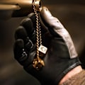 Miniatyrbillede 3 af 3: Den sidste Jedi Han Solo Lucky Dice Prop Guld Farve Smuglere Dice/cube Charm Smykker 30-WELLNGS