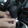 Miniatyrbild 5 av 5: Växelspaksknoppsskydd för bil, elastiskt silikonskydd för automatisk växelspak, universellt halkfritt skydd för växelspaksknopp - WELLNGS Black