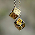 Miniatyrbillede 2 af 3: Den sidste Jedi Han Solo Lucky Dice Prop Guld Farve Smuglere Dice/cube Charm Smykker 30-WELLNGS