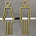 Miniatyrbild 4 av 5: Toalettdörrskylt för hotell, kontor, hem toalettsymbol Badrumsskylt WC Plakett Toalettskylt - WELLNGS black