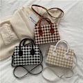 Miniatyrbillede 3 af 3: Dames ternet tas messenger tas kleine vierkante tas dames wollen doek