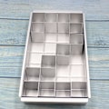 Miniatyrbilde 3 av 5: Rektangulært bakebrett / kakeform og 12 flyttbare firkantede blokker for å lage kake med hvilket som helst tall og bokstav / Gratis kombinasjon / DIY