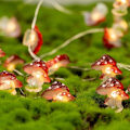Miniatyrbillede 5 af 7: Svampe Dekoration LED Lyskæde 10ft 30 LED