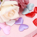 Miniatyrbilde 4 av 8: 500 stk Hjerteformet Dekorasjonssvamppose Bryllup Jubileum Valentinsdag Festtilbehør (2,1 cm Flerfarget 500 stk Pose)