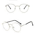 Miniatyrbilde 4 av 9: Lesebriller i klassisk design (Unisex) Svart -1.0