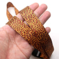 Miniatyrbillede 5 af 5: Smidigt Leopard Nyckelband Leopardmönstrat