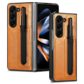 Pikkukuva 1 / 11: Läderfodral med pennhållare för Samsung Galaxy Z Fold 5 Brown