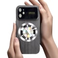 Miniatyrbilde 8 av 11: iPhone 11 -  Trätexturerat Magsafe Trådlöst Laddningsskal Grå