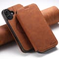 Lyxigt & Praktiskt - iPhone 16 Plånboksfodral i PU-läder Ljusbrun