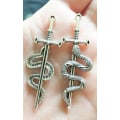 Miniatyrbillede 2 af 2: Earrings - Sword  - Snake - Onyx Silver
