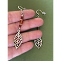 Miniatyrbild 4 av 4: Örhängen Löv Höst Leaves Höstfärger Bärnstensfärg Silver Brun