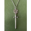 Pikkukuva 2 / 3: Halsband Svärd Pentagram Dagger Rostfri kedja