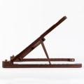 Miniatyrbilde 4 av 5: Wood bærbar stativ Sammenleggbar 8 nivåer Høydejusterbar bærbar bærbar holder Datamaskinstøtte for MacBook Air Pro 11-17 red