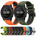 Pikkukuva 3 / 5: Garmin Tactix Delta 26 mm:n kaksiväriselle urheilu-silikonikellon watch FCT Black-White