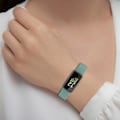 Miniatyrbillede 4 af 4: Silikoneurrem til Fitbit Inspire 3 L Apricot Color