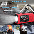 Pikkukuva 2 / 5: AM/FM/NOAA Aurinkovoimalla Toimiva Käsikammen Sääradio 2000mAh Valolla ja SOS-Hälytyksellä (punainen)