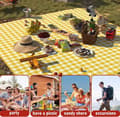 Miniatyrbillede 5 af 5: 200x200 cm picnictæppe, foldbart med håndtag, perfekt til haven, grill og stranden. Gul.