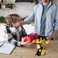 Pikkukuva 7 / 7: Kauko-ohjattava auto, 1:18 Muuntuva lelu kauko-ohjattava muuntautuva auto, 2-in-1 Muuntava robottilelu 2,4 GHz:n kauko-ohjaimella Gul - Lamborghini