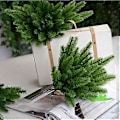Miniatyrbilde 5 av 5: 30 stk 10,24 x 3,94 tommer Kunstig Granbar Grønne Blader Nålkrans Grønne Planter Krans Nålkrans Julepynt