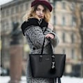 Pikkukuva 5 / 5: Musta naisten käsilaukku, nahkainen shopper-laukku naisille, suuri koululaukku toimistoon, kouluun ja ostoksille [HK]