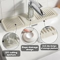 Miniatyrbilde 4 av 5: Vask Støtskjerm Sprutbeskyttelse Oppsamlingsmatte Silikon Avløpsmatte Vaskkran Beskyttelsesmatte For Gård Bad Kjøkken Vask Beige Beige L