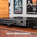 Miniatyrbillede 3 af 4: DVD-afspiller til TV, Blu-ray DVD-afspiller med fjernbetjening, HDMI-kabel (inkluderer rengøringsklud) Wigslar