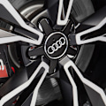 Miniatyrbild 5 av 5: 4-Pack - Audi Navkapslar / Hjulnavemblem - Bil 240 Black 70mm / 135mm