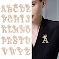 Miniatyrbild 2 av 8: Fashion Crown 26 Initialer A till Z Kristall Strass Brosch Silver-C