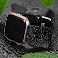 Pikkukuva 3 / 6: Älykellon rannekoru, yhteensopiva Fitbit Versa -älykellon, Versa 2:n ja Versa Lite SE -kellojen kanssa naisille ja miehille (Musta-L)