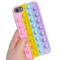 Pikkukuva 2 / 5: iPhone 7/8/SE - Pop It -fidget-kotelo + leikkipuhelimen kotelo