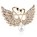 Pikkukuva 7 / 7: e Crystal Swan Brooch Pins Rakastajien Eläin Strassit Broochit J Gold
