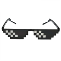 Miniatyrbild 2 av 4: Svart Thug Life Glasögon Meme Solglasögon Pixel 16bit Svart 1-Pack