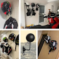 Miniatyrbild 3 av 4: 180-Graders Roterbar Hjälmhållare - Hållbart Motorcykel- › Cykelväggfäste, Utrymmesbesparande › Lättåtkomlig Display