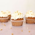 Pikkukuva 2 / 5: Cupcake-kapselit, yksittäiset cupcake-vuoat cupcakeille, muffineille ja paperimuffinien leivontaan, valkoinen, 5 cm, 100 kpl pakkaus