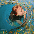 Miniatyrbillede 4 af 5: Svømmering transparent svømmering blinkende voksen svømmering oppustelig svømmering sommer svømning strand swimmingpool legetøj