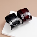 Miniatyrbilde 2 av 4: Retro Herre Kveghud Armbånd Enkelt Og Justerbart Punk Bredt Lær Håndstropp