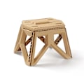 Miniatyrbilde 1 av 4: Foldbar krakk: Tykk plast, praktisk bærestropp, khaki farge! Perfekt for camping, fiske og mer, en bærbar og holdbar liten krakk