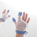 Miniatyrbillede 1 af 2: 2-pak Stop Suc Gs Småbørn Tommelfingersugning Stop Bid Finr Beskyttelse Justerbar Mesh Tommelfingerbeskytter m