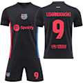 Miniatyrbillede 1 af 3: 2425 Barcelona udebane sort fodboldtrøje uniform sæt - Lewandowski{ad} 20(110-120cm)