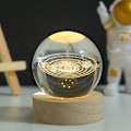 Miniatyrbillede 1 af 5: 3D Solsystem Krystal Kugle 60mm Universgaver med Lasergraveret Model