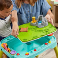 Pikkukuva 5 / 6: Käännettävä Play-Doh Creation -pöytä lapsille, 15 lisävarustetta ja 6 kattilaa Playdoughia, Play-Doh-alkupalat Flerfärgad
