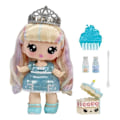 Miniatyrbillede 5 af 5: Yummiland - 1 10 cm dukke og en glitrende lipgloss til at skabe - Callie - Fødselsdagskagesmag - Fra 4 år Färgförändring