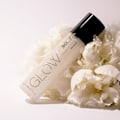 Pikkukuva 2 / 2: Hohtava Tuoksuhöyry - Glow By So... - Tähkä - Raikas Eau - 140ml - Naisille
