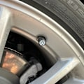 Miniatyrbild 2 av 2: 6x Bilhjul Däckventilkåpor Däckfälgstamskydd för Volkswagen VW Svart M