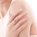 Miniatyrbillede 4 af 5: Eksklusivt dame guld smykke ring med indviklede udskæringer og funklende udsmykninger(5) 5