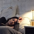 Miniatyrbillede 3 af 5: Bord Skrivebordslampe Led Berørings Dæmpbar Trådløs Soveværelse Natlampe Black