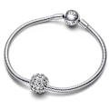 Pikkukuva 3 / 4: Pandora Round Pavé Charm 792630C01 Grå