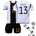 Miniatyrbild 1 av 2: Qatar fotbolls-VM 2022 Tyskland Hem Muller #13 tröja fotboll herr T-shirts Set Barn Ungdomar fotboll Tröjor Kids 18(100-110cm)